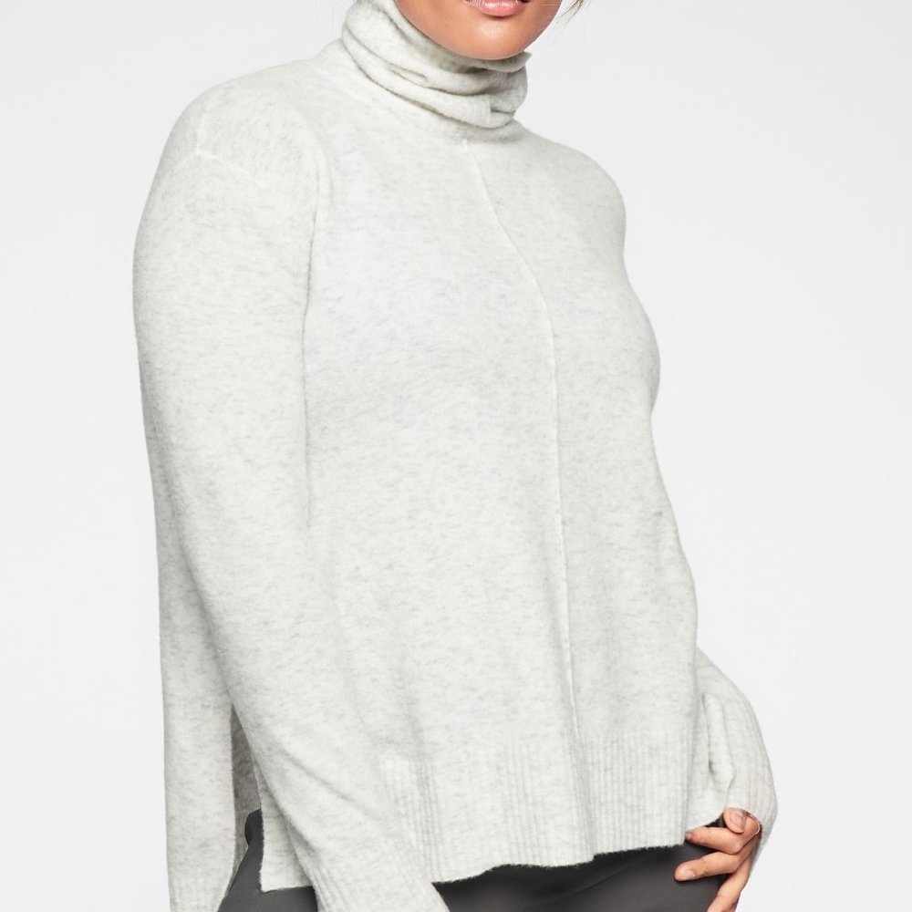 Athleta Transit Pullover Turtleneck Sweater